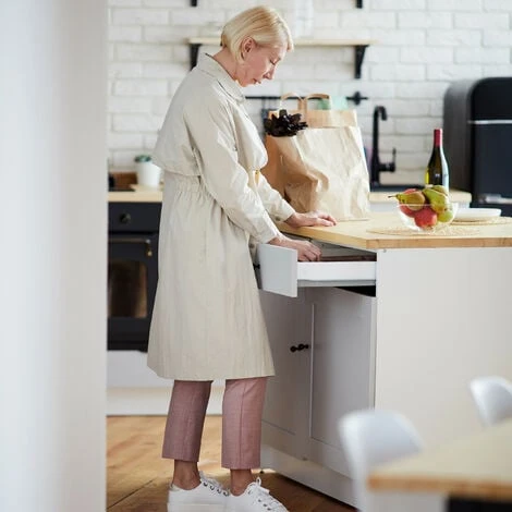 Relaxdays Cutlery Drawer Tray, Extendable, Variable Width, 5 - 7 Compartments, Bamboo Organiser, HWD: 5.5x48.5x37cm, Dark Brown - Image 3