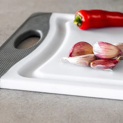 MasterClass Anti-Microbial Non-Slip Chopping Board, Medium - Image 4